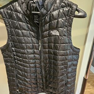 The North Face Black Thermoball Vest, Never Used Large